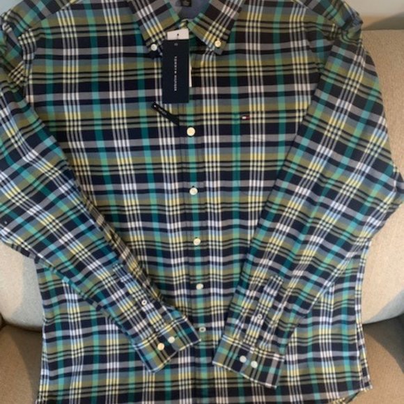 Tommy Hilfiger Men's Button Up - Picture 1 of 3